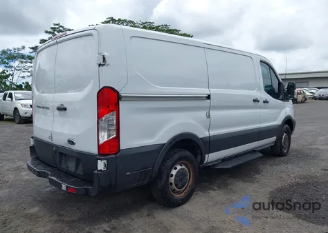 2019 Ford Transit-250 z USA, uszkodzony, nr VIN 1FTYR1YM6KKB87869